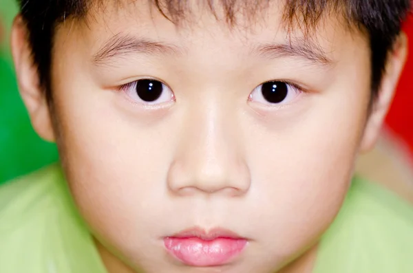 Fokuserad pojke — Stockfoto