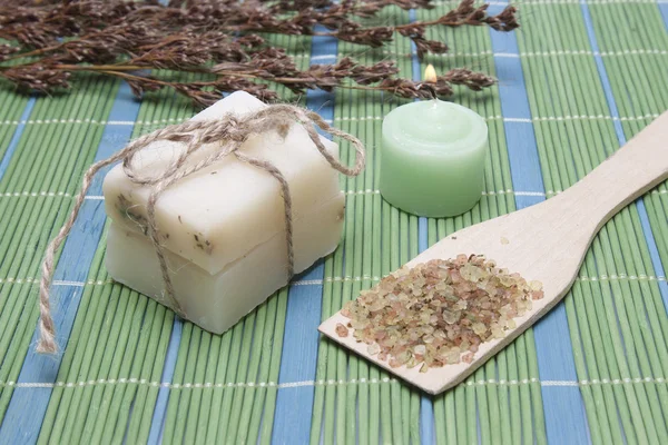 Handmade Soap with natural ingredients — Stock Photo, Image