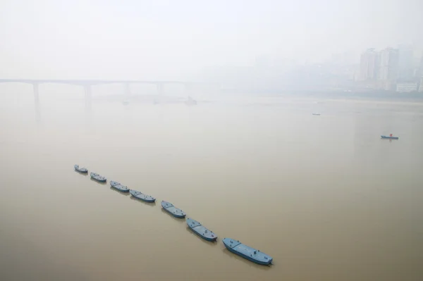 Στον ποταμό yangtze στην chongqing — Φωτογραφία Αρχείου