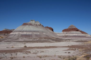 çok renkli yuvarlak küllü hills yüksek Arizona Çölü.