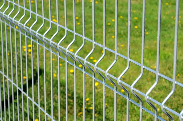 Kovový plot — Stock fotografie