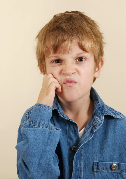 Jonge jongen — Stockfoto