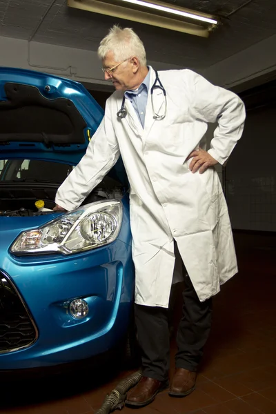 Médico de coche — Foto de Stock