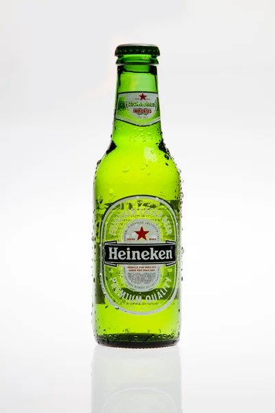 Heineken bira — Stok fotoğraf