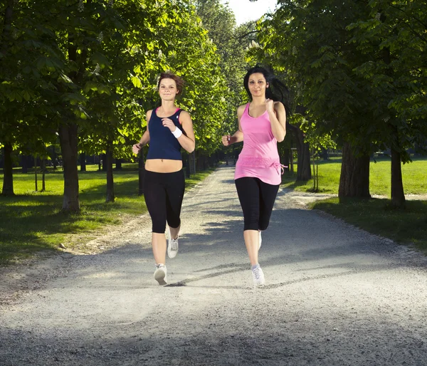 Dvě dívky, jogging — Stock fotografie