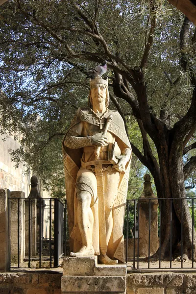 Statue of King Alfonso XI in the Alcazar of Cordoba — Stock Photo, Image