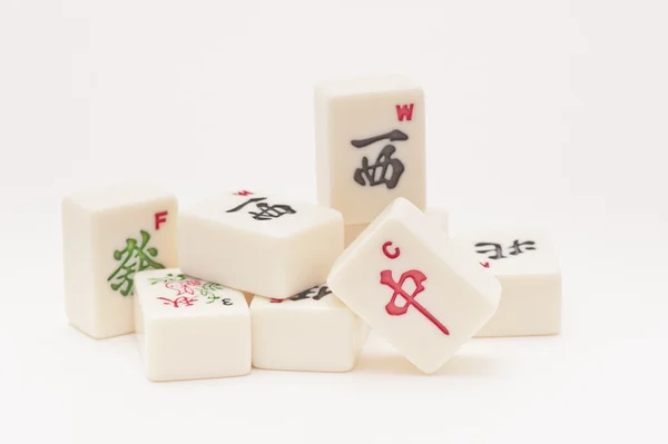 Studioaufnahme von Mahjong-Stücken Stockbild
