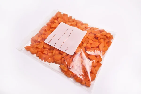 Wortel cincang di Plastic Freezer Bag — Stok Foto