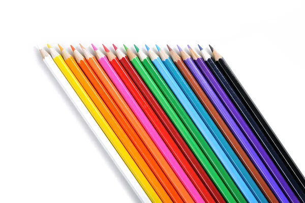 Σύνολο των χρωμάτων μολύβι που απομονώνονται σε λευκό φόντο — Φωτογραφία Αρχείου