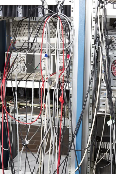 Cables en laboratorio —  Fotos de Stock