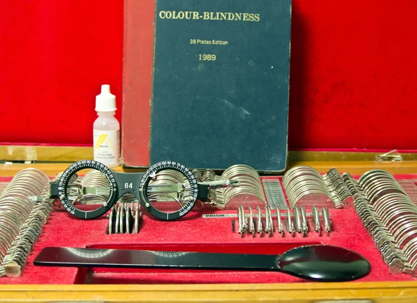 Optometry lens and eyeglasses — Stock Photo, Image