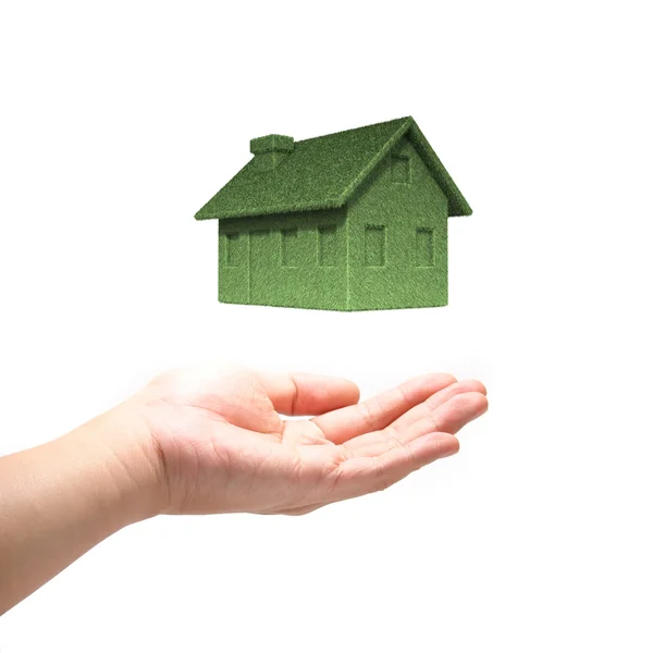 Yeşil Eko ev kavramı beyaz zemin üzerine izole el ile — Stok fotoğraf