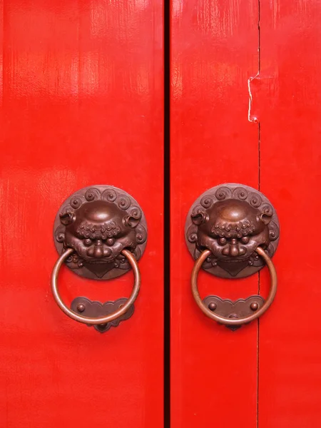 빨간 중국 문 — 스톡 사진