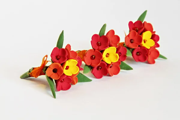 Künstliche Blumen (drei Tulpensträuße) — Stockfoto