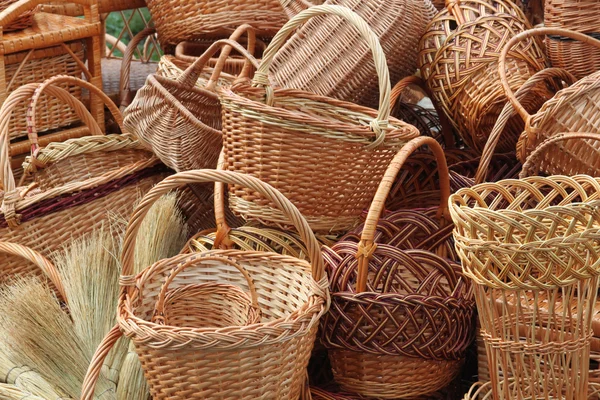 Weave baskets and brooms — Stok fotoğraf