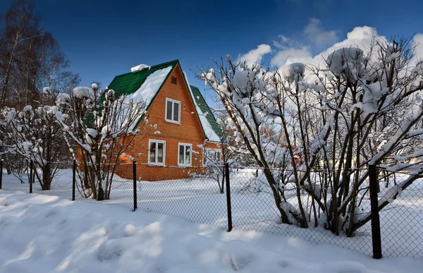 Haus im Wald — Stockfoto