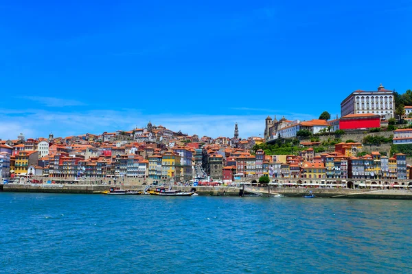 Skyline di Porto. Paesaggio urbano Portogallo, Europa . — Foto Stock