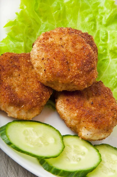 stock image Chicken cutlet with vegetables