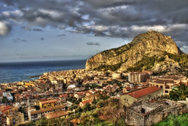 View of the Cefalù in the hdr