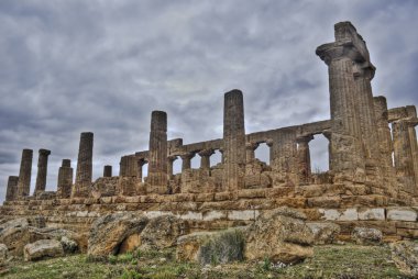 Yunan tapınağı agrigento HDR