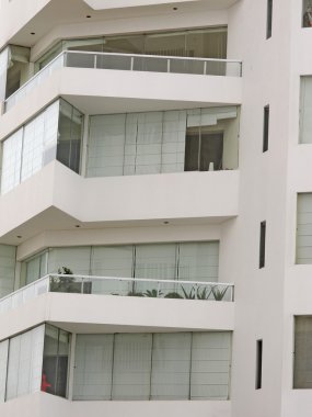 windows bir sürü gösterilen apartmanı