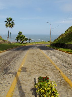 taş yol, miraflores, lima peru