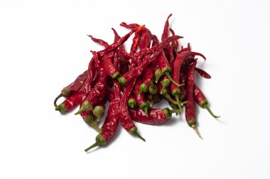 birkaç cayenne peppers kurutmak