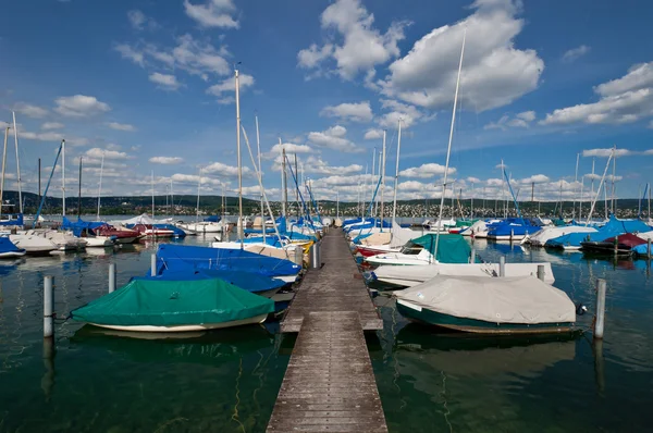 Lake with boats — Stock Photo, Image