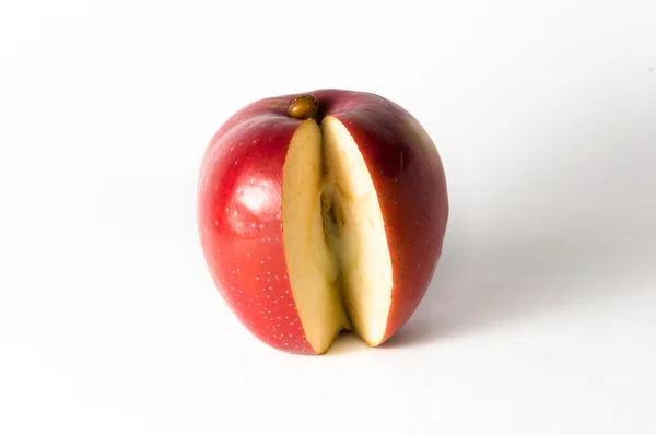 Κόκκινο μήλο χωρίς μια φέτα — Φωτογραφία Αρχείου