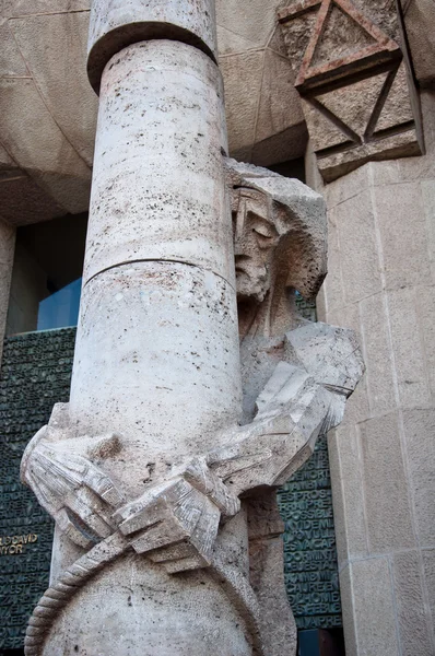 Estatua de Jesús por Gaudí —  Fotos de Stock