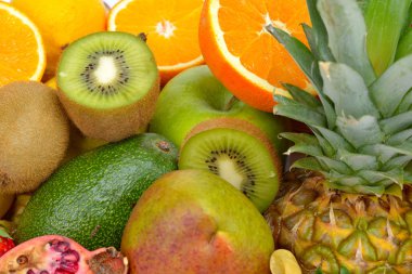 taze tropikal meyveler