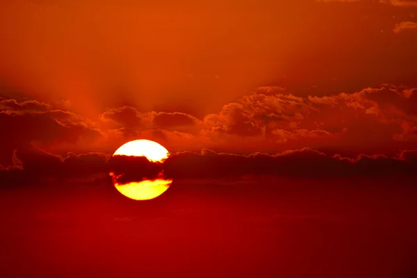 Hermosa puesta de sol —  Fotos de Stock