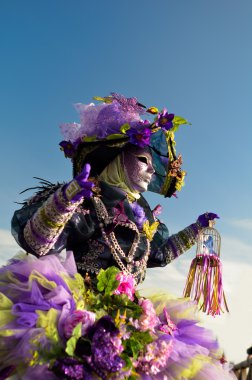 Karnaval maskesi