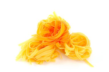 renkli pişmemiş makarna - tagliatelle