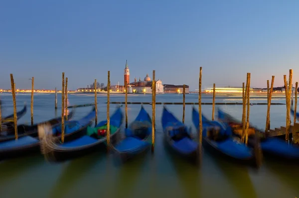 Gondoly v Benátkách - Itálie — Stock fotografie