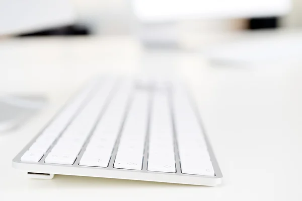 Detail bílé klávesnice — Stock fotografie