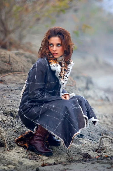 Beautiful girl with fur-coat — Stock Photo, Image