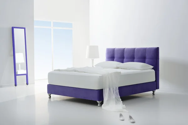 Romantische minimalistische slaapkamer — Stockfoto
