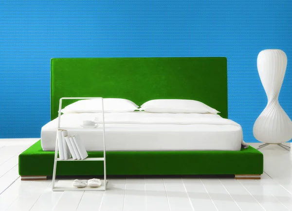 Красочная минимальная спальня — стоковое фото