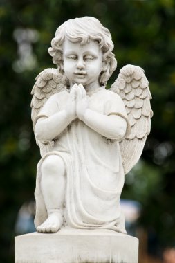 Angel statue clipart