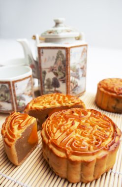 geleneksel mooncake