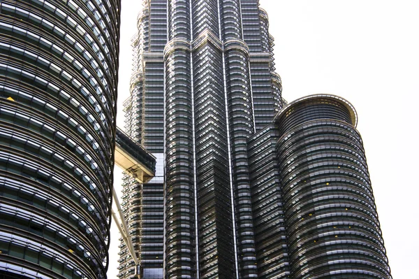 Petronas twin towers — Stockfoto