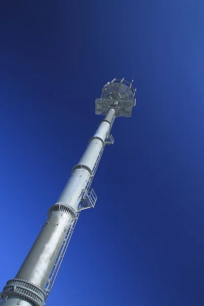 Wieża łączności — Zdjęcie stockowe