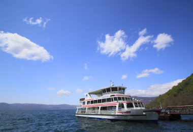 Lake towada gemi