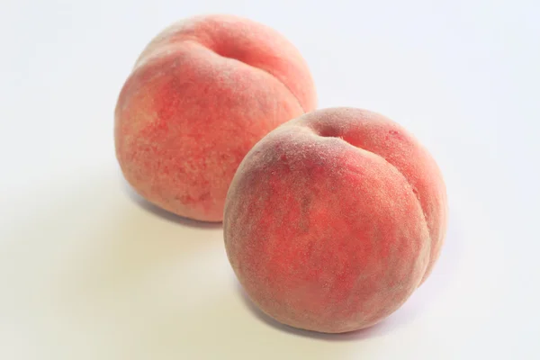 Färska persikor — Stockfoto