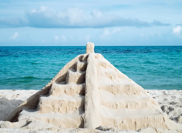 Mayská pyramida písek — Stock fotografie