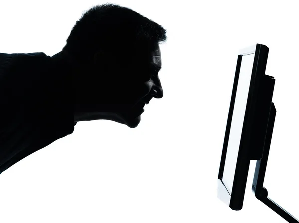 컴퓨터 화면을 하나의 비즈니스 남자 얼굴 실루엣 표시 — 스톡 사진
