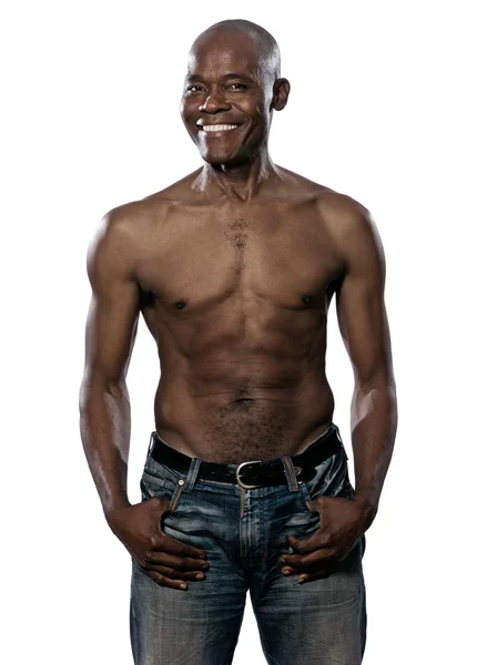Mutlu gömleksiz afro Amerikan olgun adam uygun — Stok fotoğraf