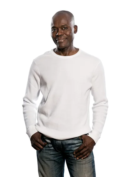 Casual afro American man standing with hands in pocket — Stock Photo, Image