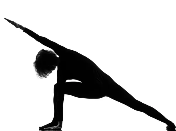 Utthita parsvakonasana Frau Yoga-Pose — Stockfoto